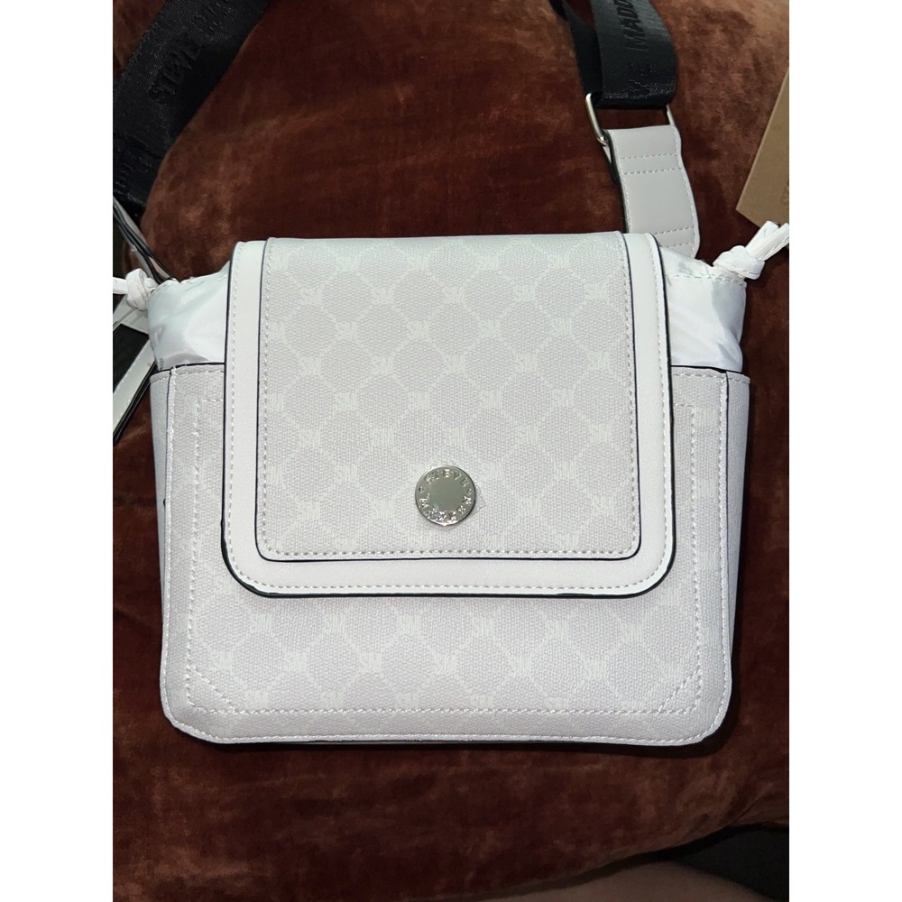 STEVE MADDEN WHITE  CROSSBODY PURSE
